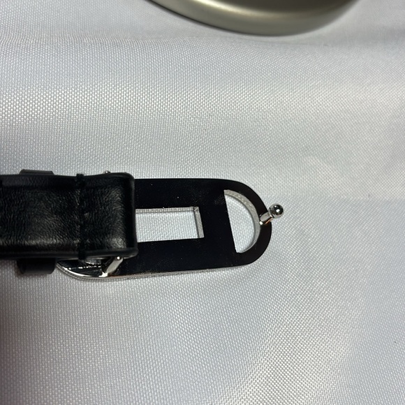 Karl Lagerfeld Women’s Black Leather Belt Size 2 - Picture 7 of 9